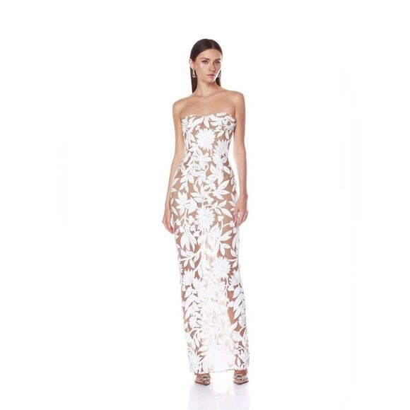 NEW Bronx and Banco Dahlia Maxi Dress in White Silver Floral Strapless - Picture 2 of 16
